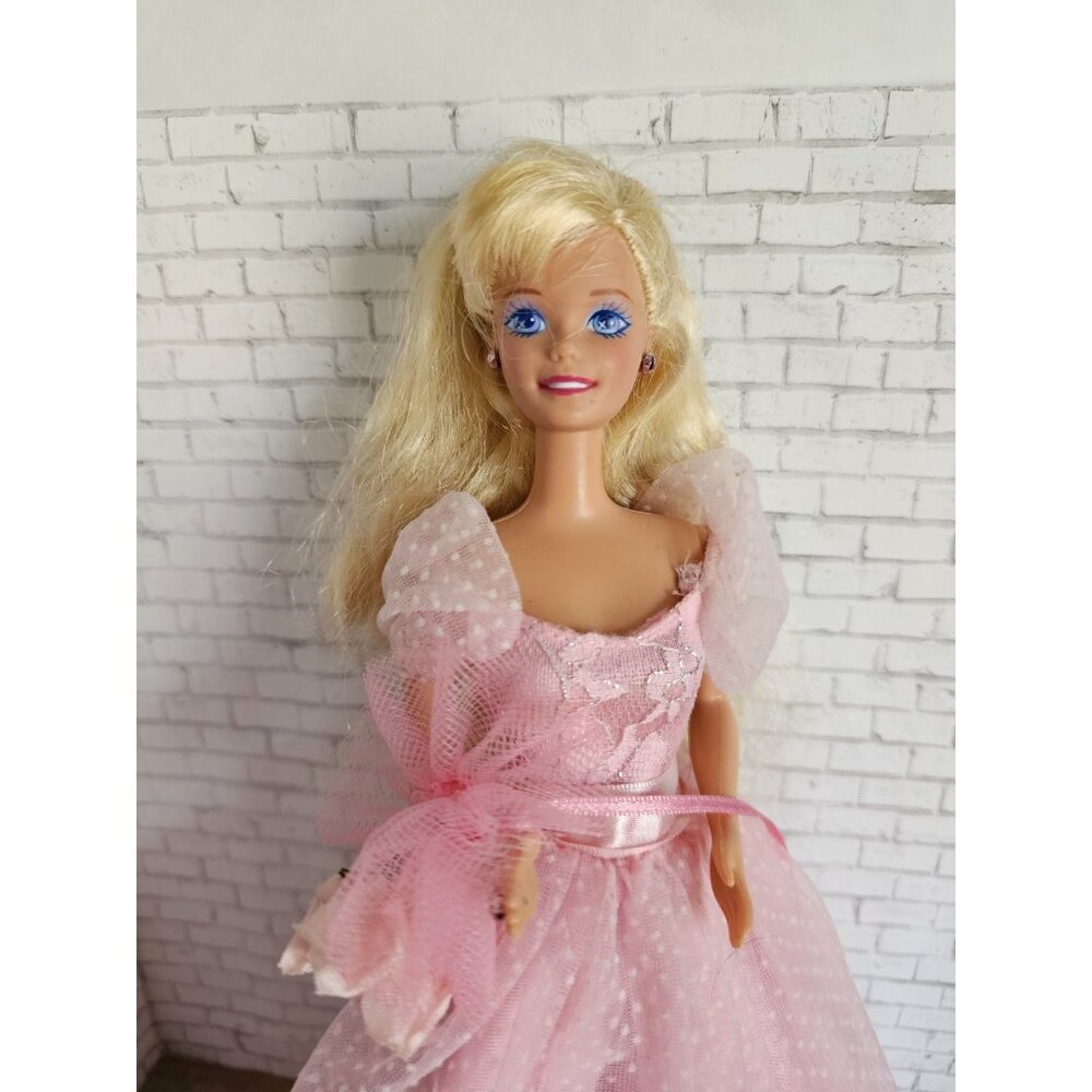 Mattel 1990 Wedding Day Barbie Bridesmaid for Her Best Friend Midge (9608)